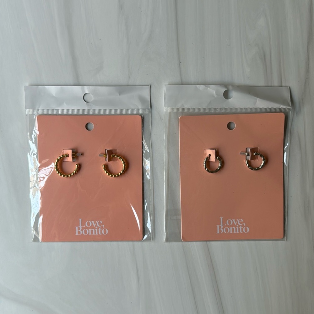 NWT Love Bonito Earrings Set